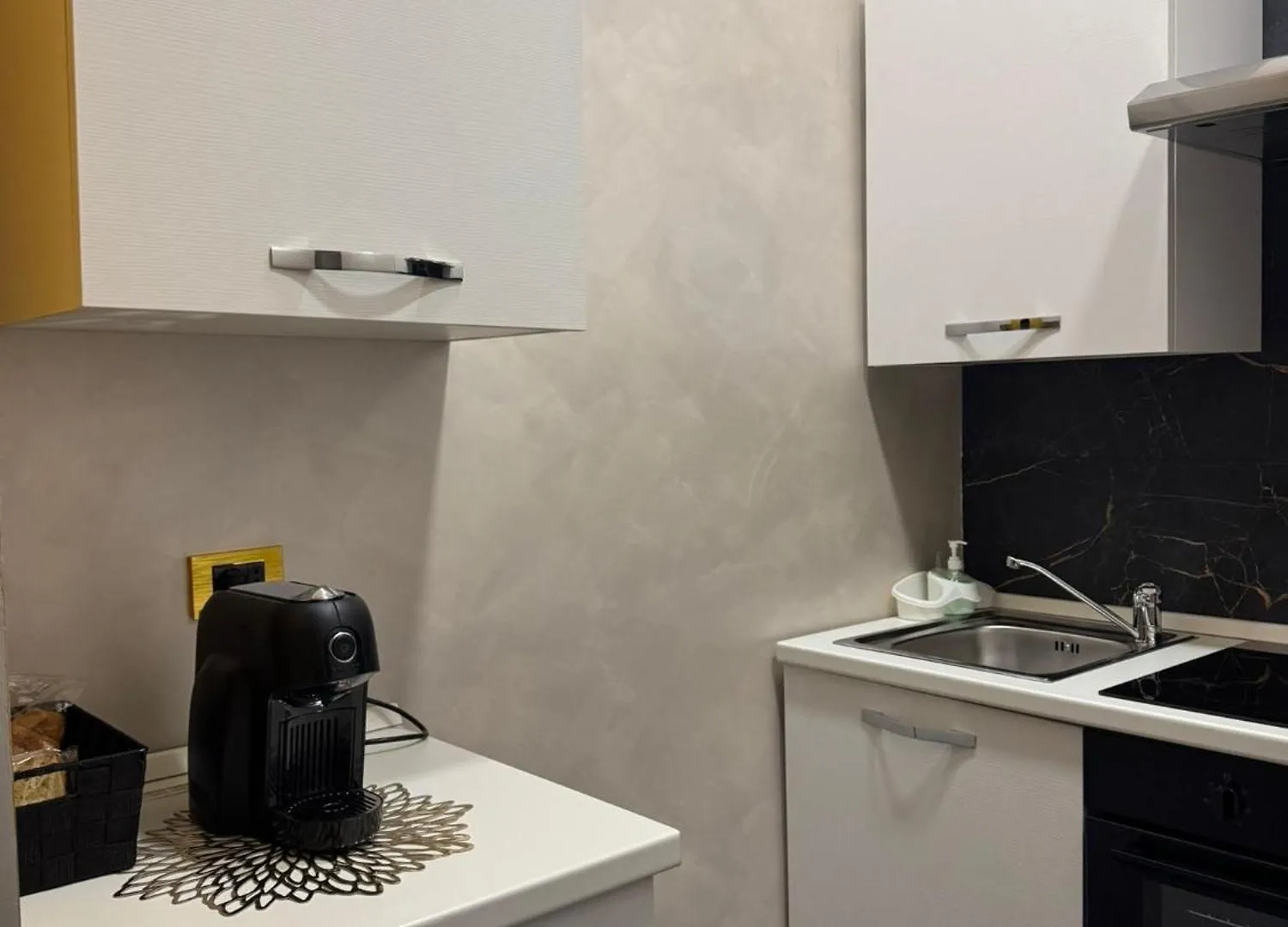 Gold House Roma Apartment