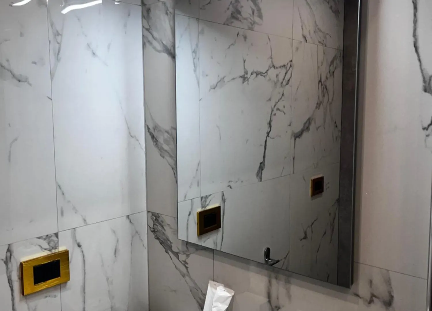 Gold House Roma Apartment